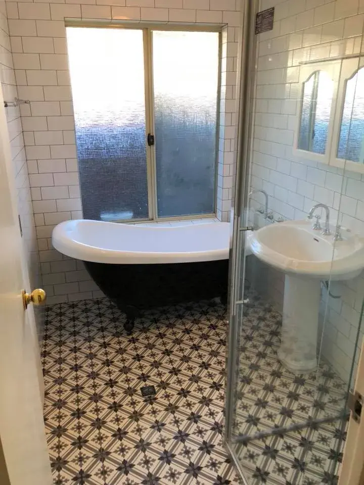 Quality bathroom finishes from supply and install service